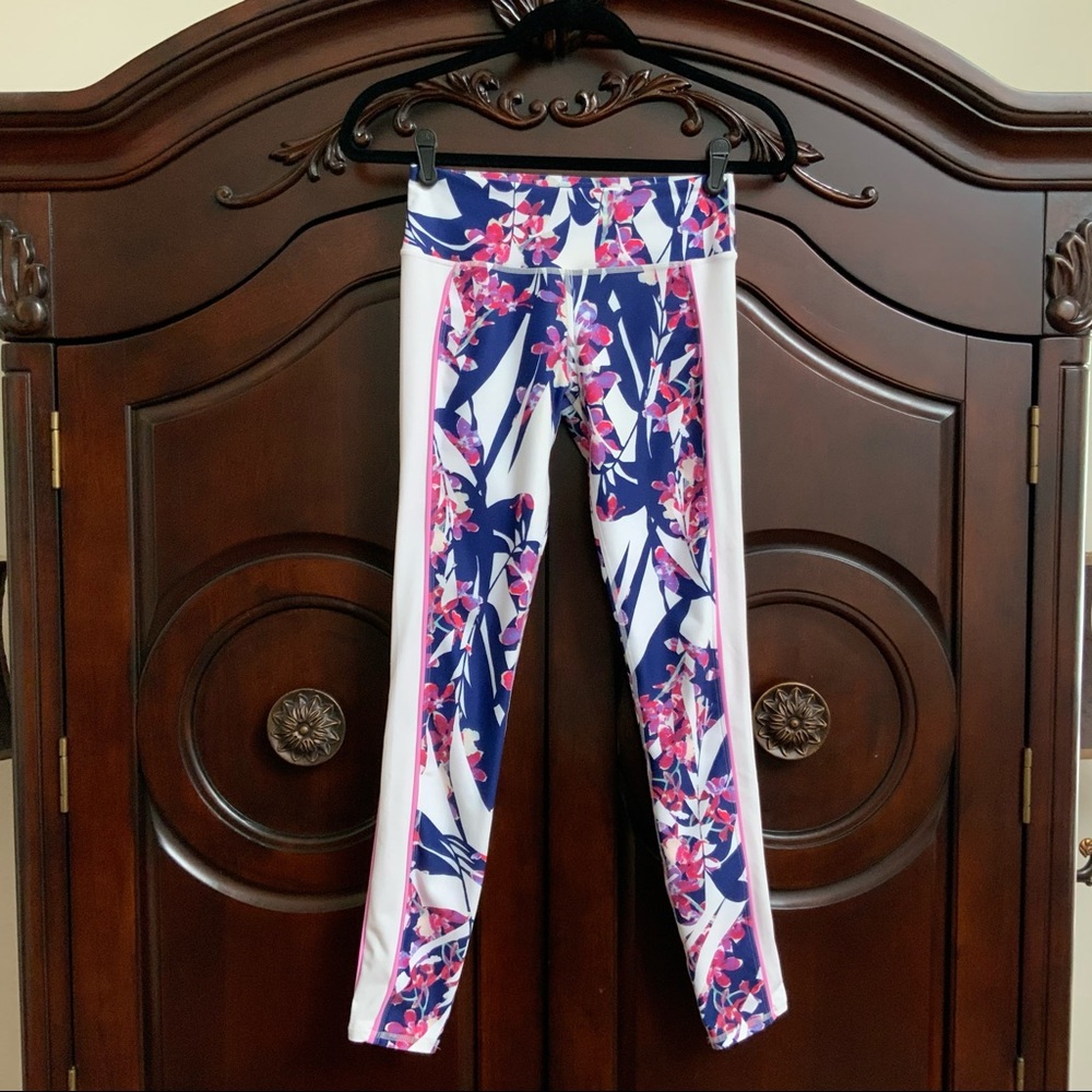 BOGO FABLETICS JOSEPHINE LEGGINGS XXS!!!